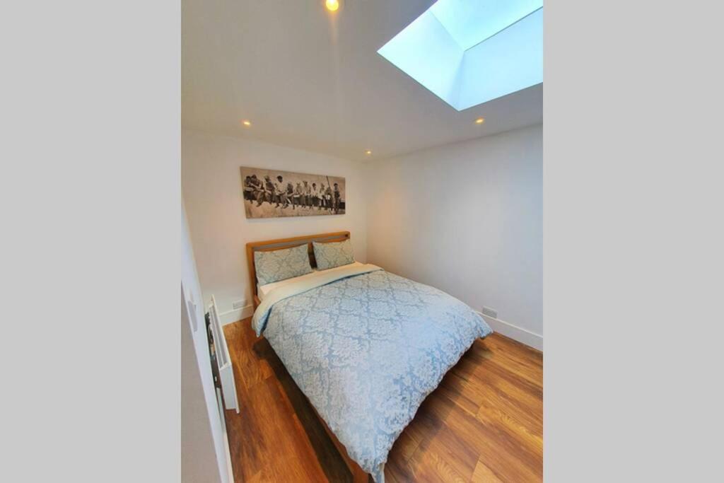 Apartment Cosy Detached Studio- Walking Distance To Cwoa! *